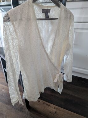 Beautiful Kate Hill Romantic Cream Lace Wrap Top Blouse Size 8